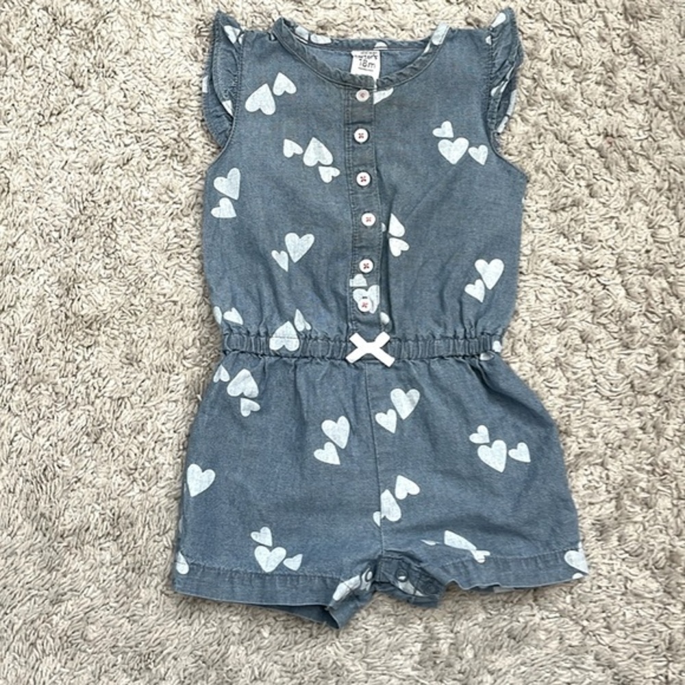 Carters lightweight chambray romper SZ 18mos. Heart imprints. Snap crotch